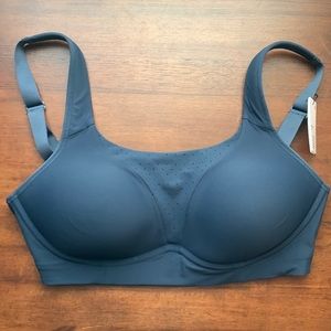 Lululemon Size 32DD Run Times